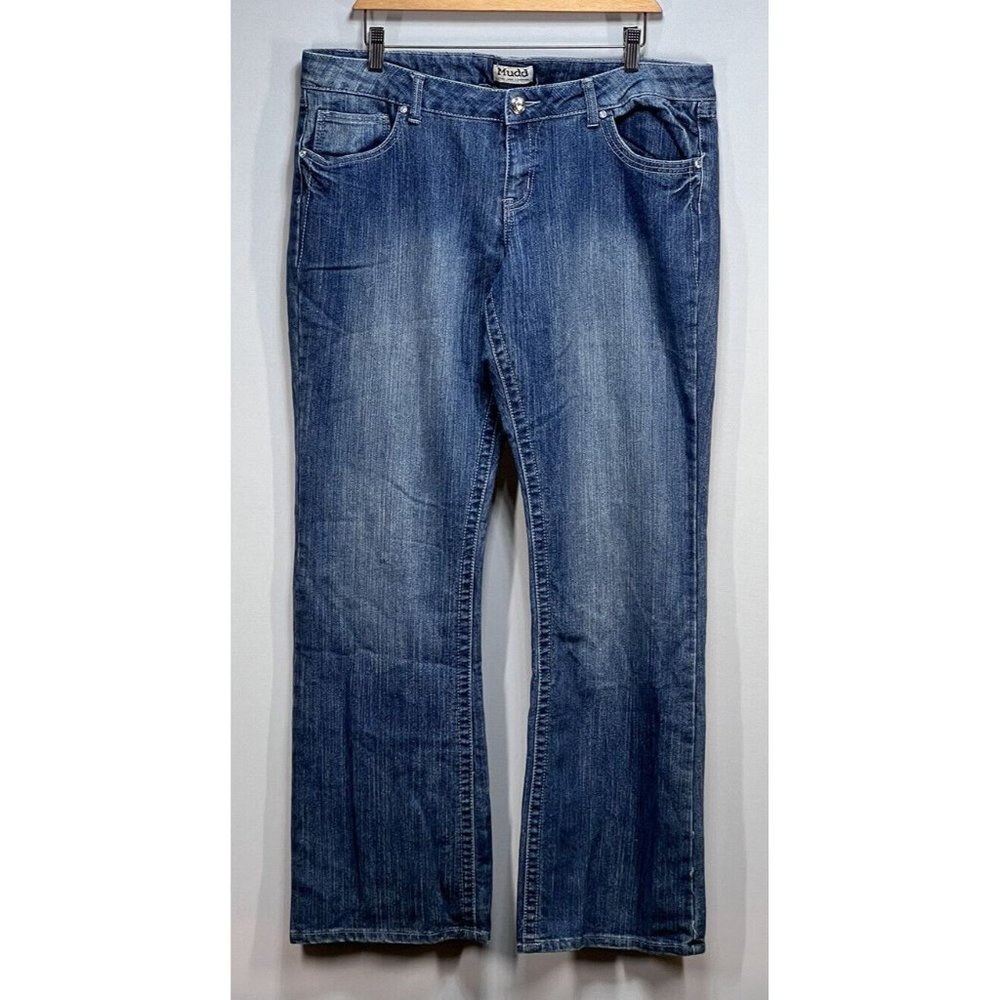Mudd Jeans Women’s Size 17 Regular Boot Cut Blue Medium Wash Denim Jeans